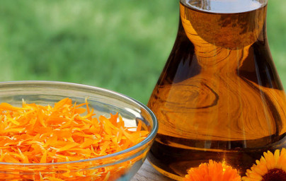 Nechtíkový olej (Calendula officinalis) Nechtíkový olej (Calendula officinalis)